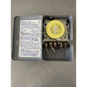 Intermatic T101 24 Hr Mechanical Timer Switch 40AMP 120V Pool Lighting untested